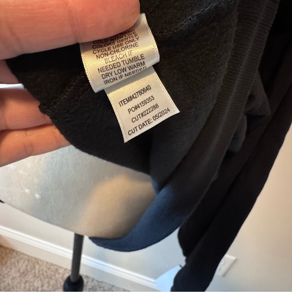 Torrid Size 6 Black Raglan Long Sleeve Tunic - Picture 4 of 8